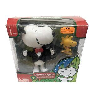 Peanuts Snoopy Christmas 7" Poseable Figure with Tuxedo Woodstock & Piano 2009